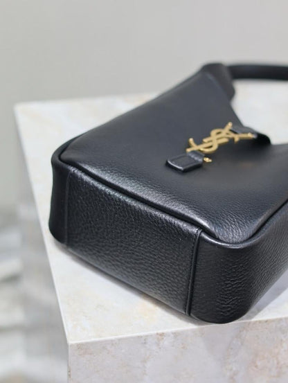 Alma Leather Shoulder Bag