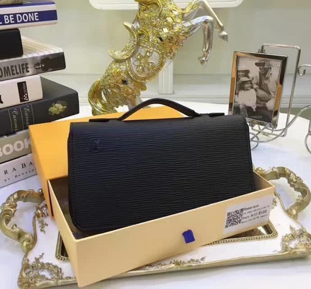 Italian-Inspired Elegant Top Handle Bag