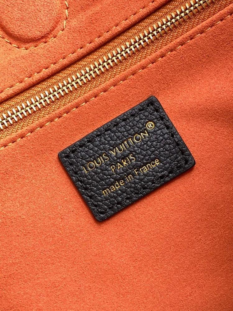 Stylish Refined Monogram Leather Crossbody Bag