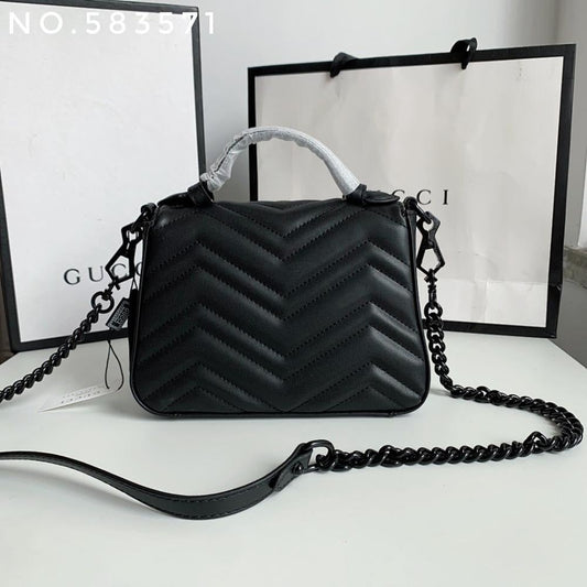 Modern Luxury Black Quilted Leather Shoulder Bag – Limited Edition