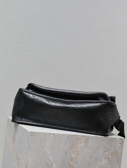 Modern Refined Lambskin Shoulder Bag