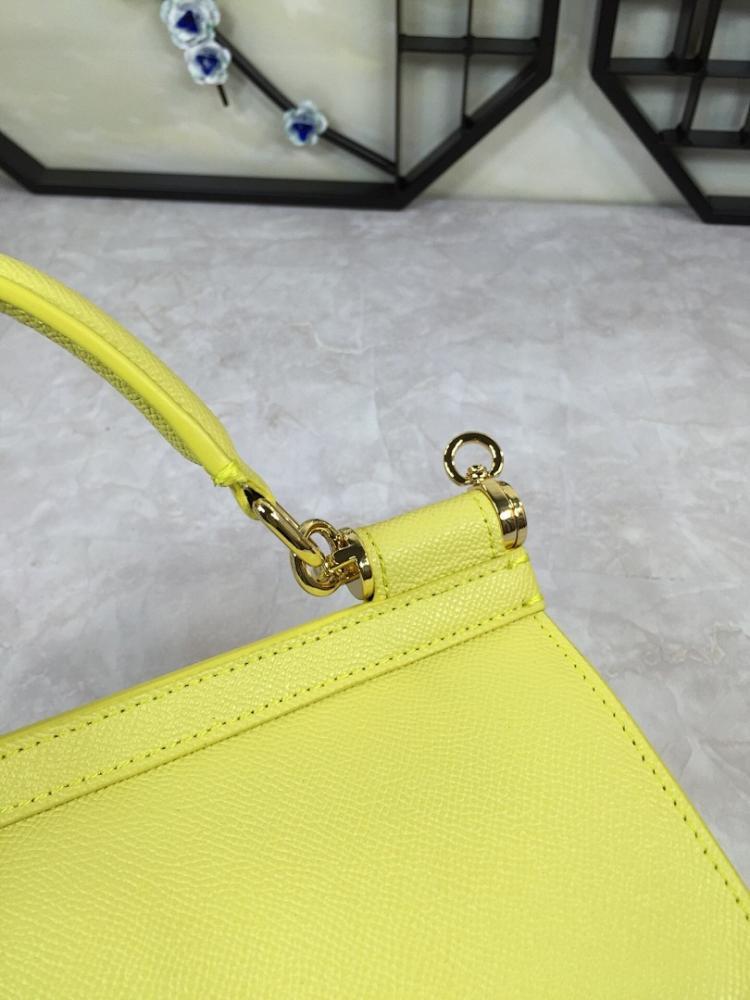Italian-Inspired Stylish Leather Crossbody Bag