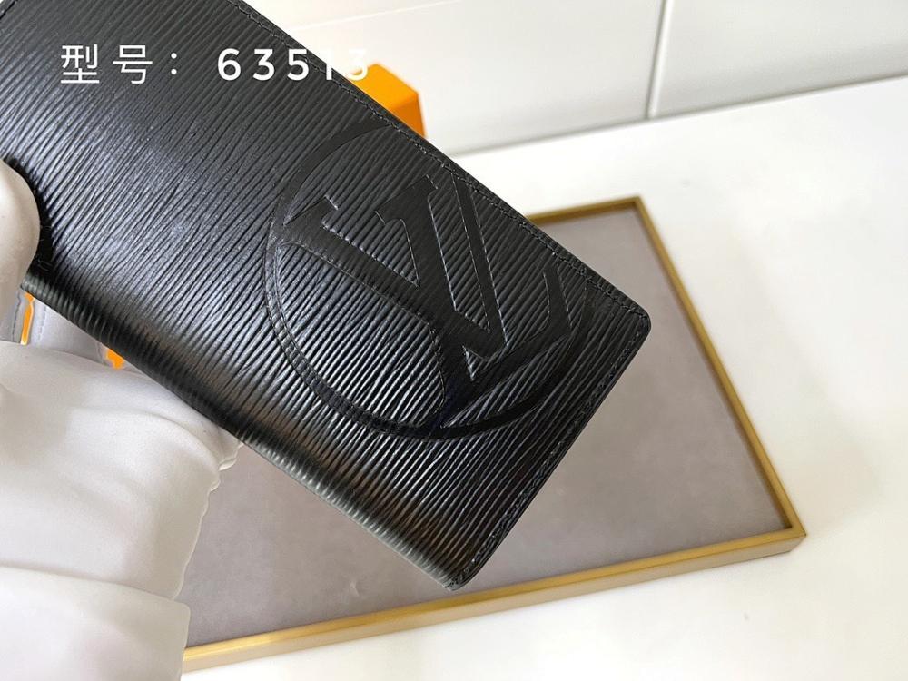 Stylish Shoulder Bag – Limited Edition