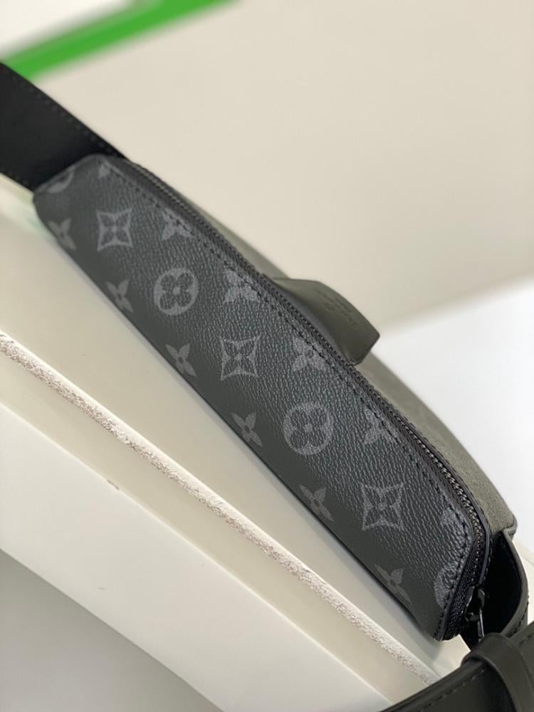 Stylish Canvas Crossbody Bag – Limited Edition