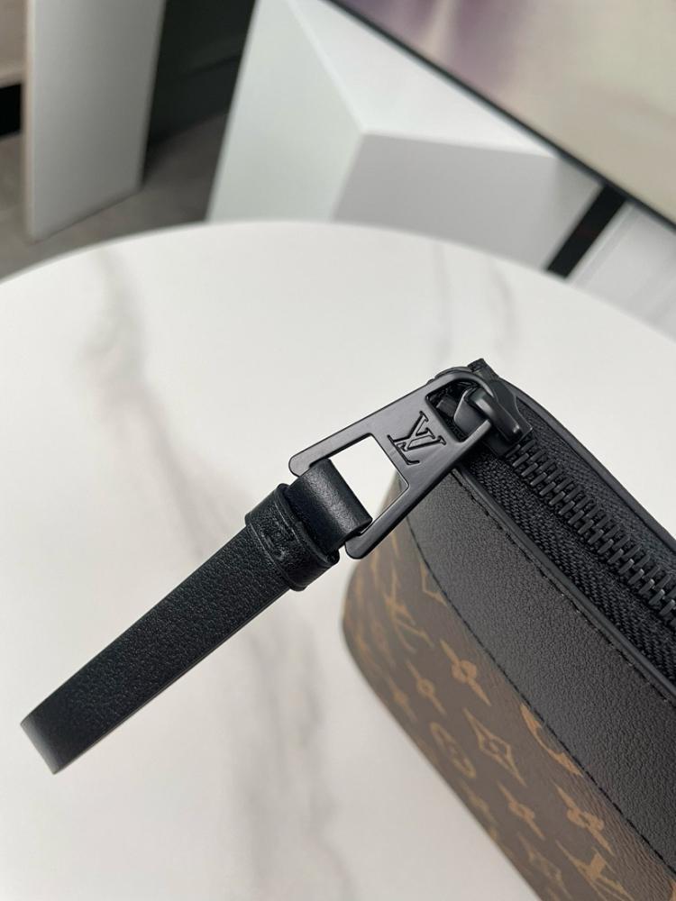 Italian-Inspired Elegant Top Handle Bag