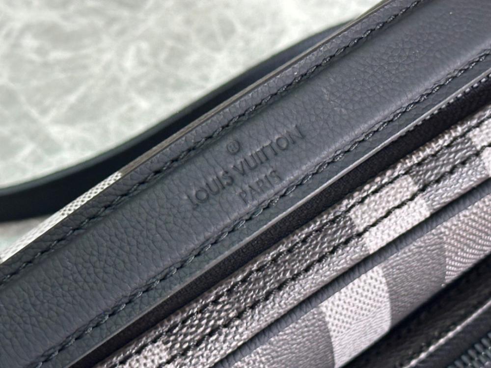 Classic Elegant Black Top Handle Bag – Special Edition