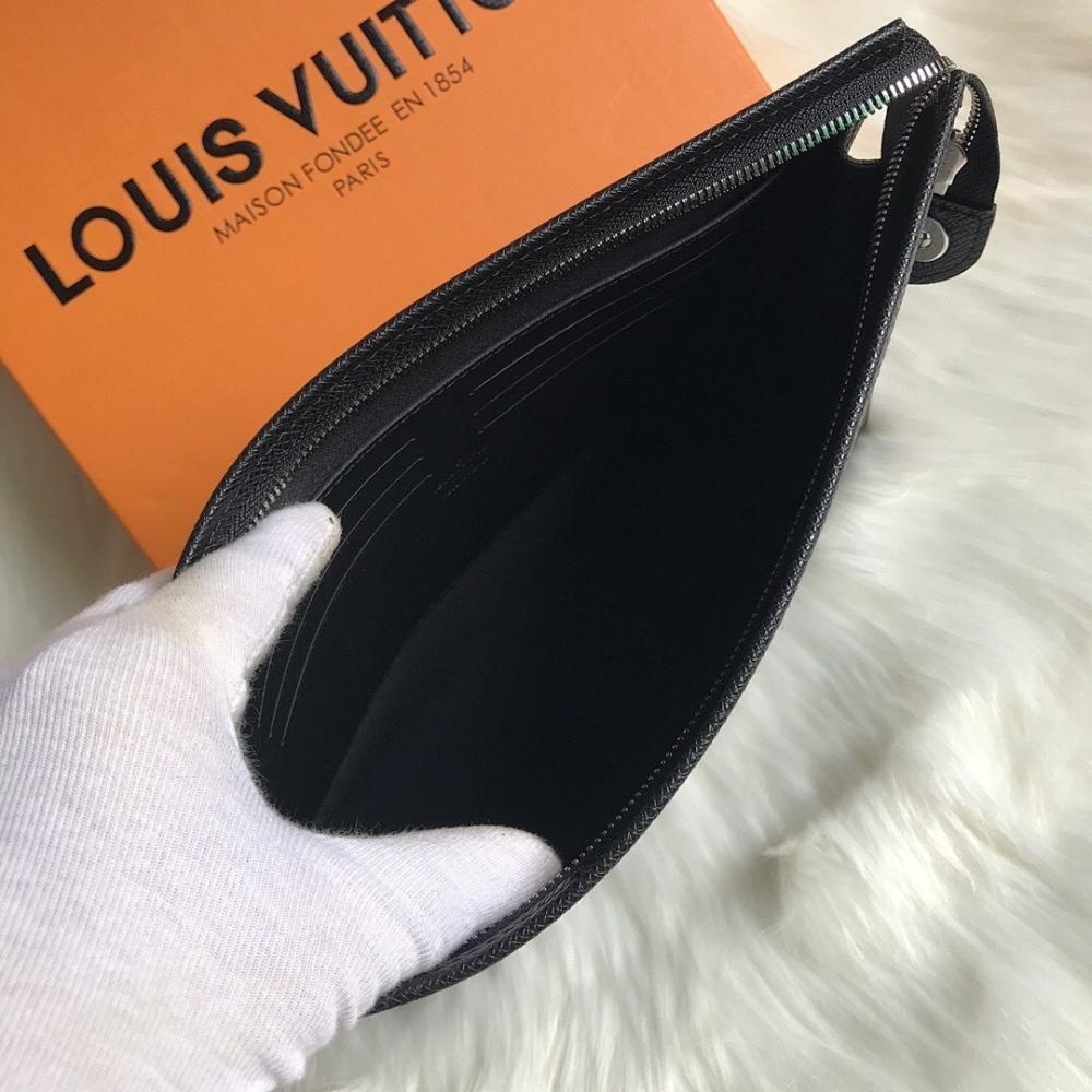 Modern Stylish Black Travel Bag