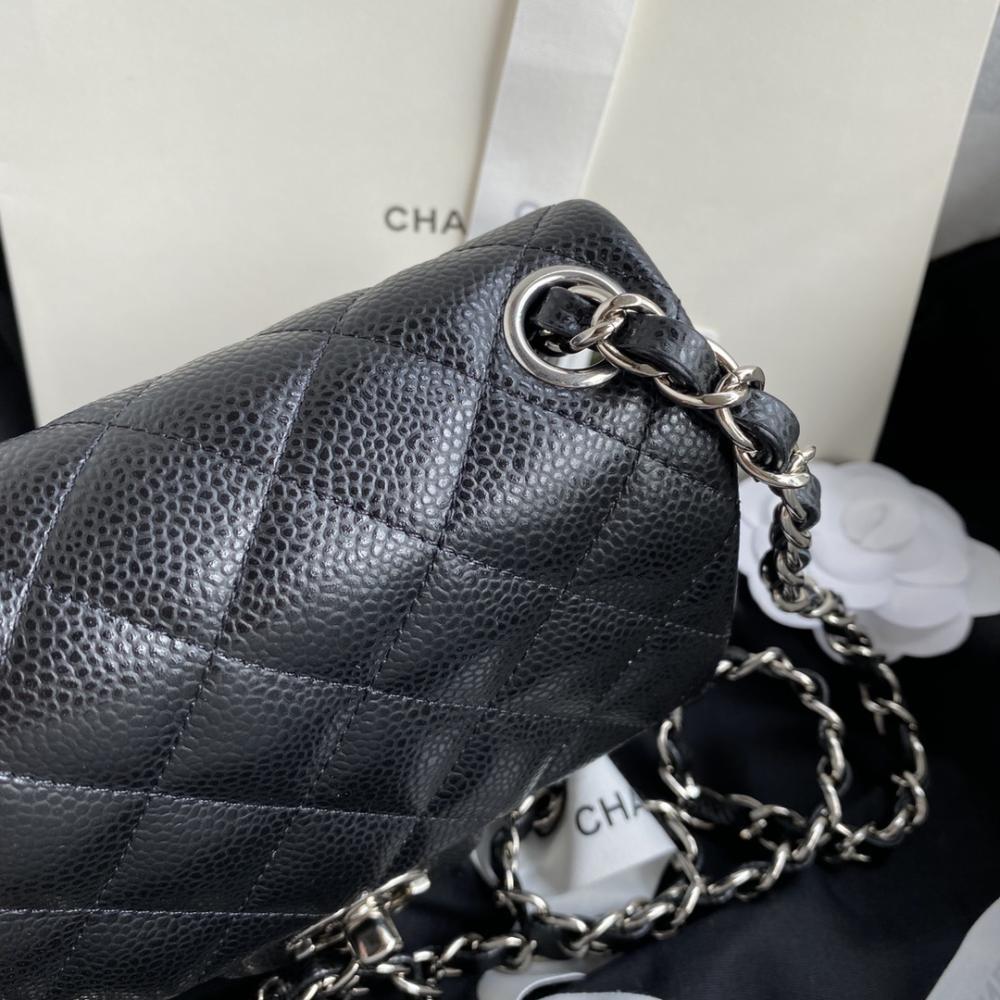Elegant Leather Top Handle Bag