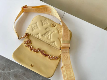 Modern Luxury Quilted Leather Shoulder Bag – Limited Edition