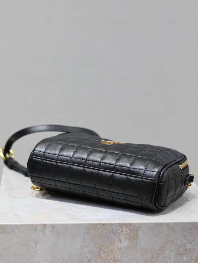 Luxury Elegant Quilted Leather Bag – Limited Edition
