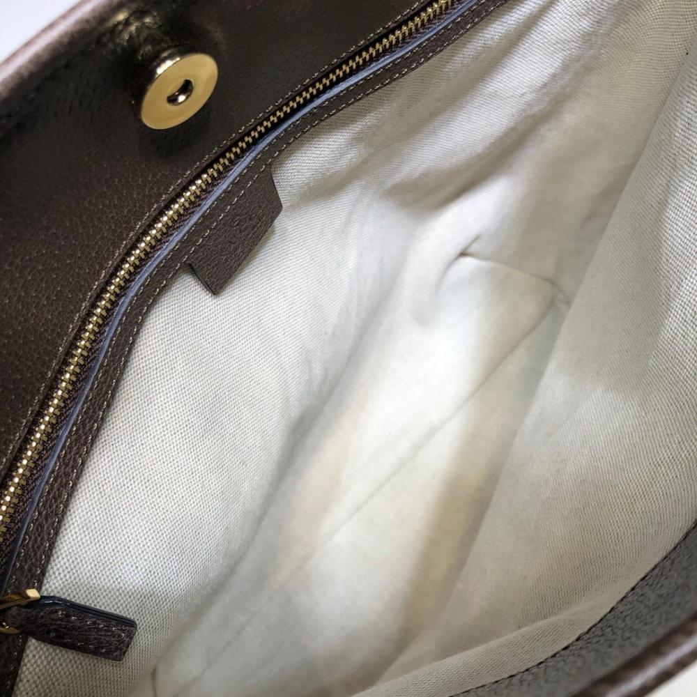 Classic Shoulder Bag