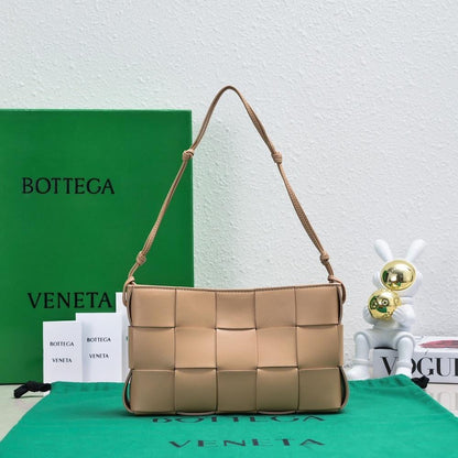 Modern Woven Leather Crossbody Bag – Special Edition