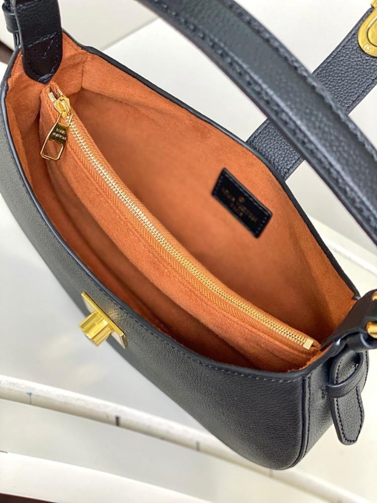 Stylish Premium Leather Shoulder Bag