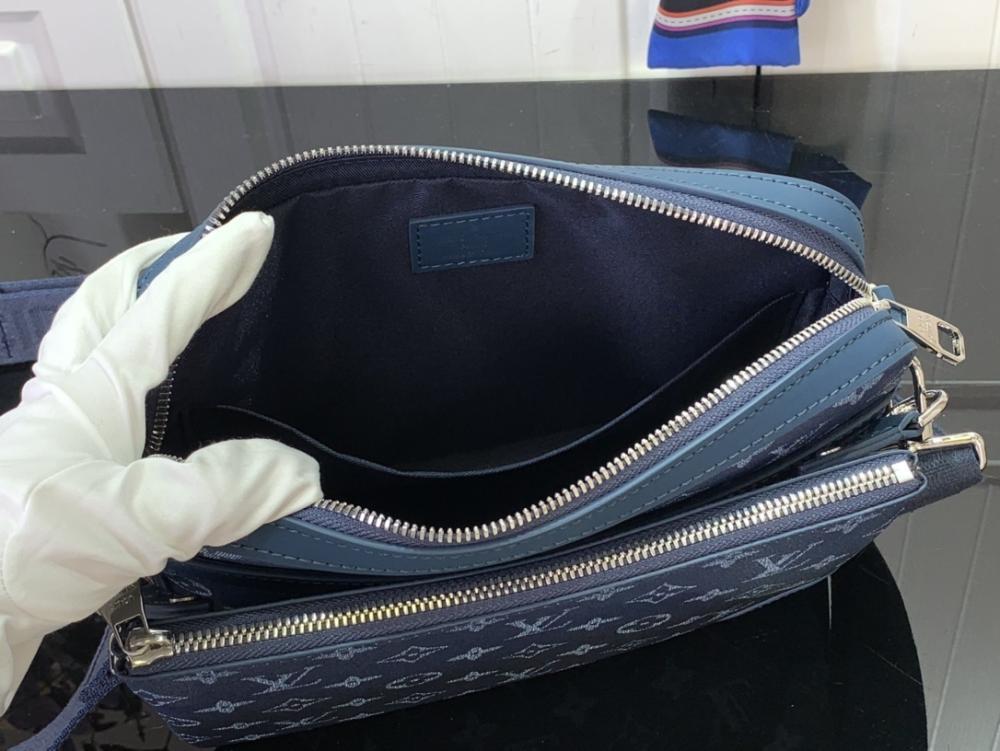 Elegant Shoulder Bag
