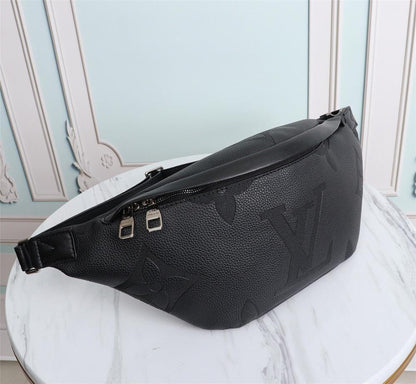 Stylish Calfskin Shoulder Bag – Special Edition