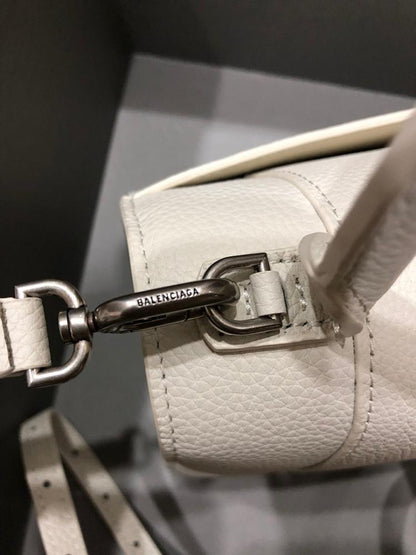 Italian-Inspired Stylish Leather Crossbody Bag