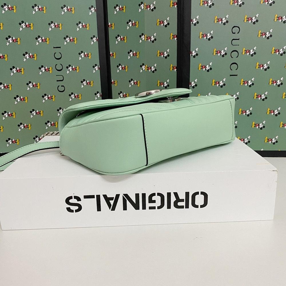GG Marmont Shoulder Bag