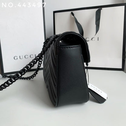 Elegant Shoulder Bag – Limited Edition