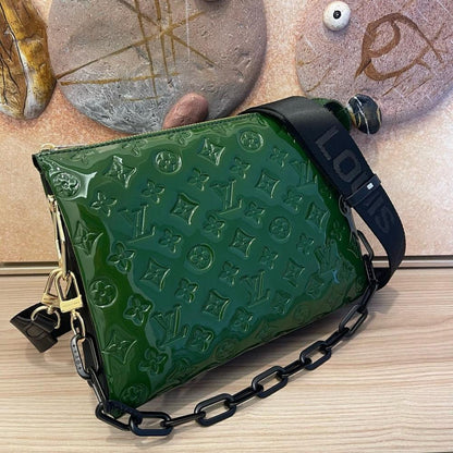 Baguette Brown Leather Shoulder Bag