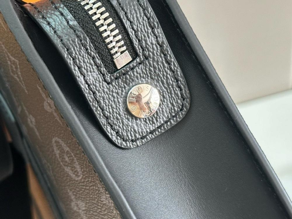 Modern Premium Shoulder Bag
