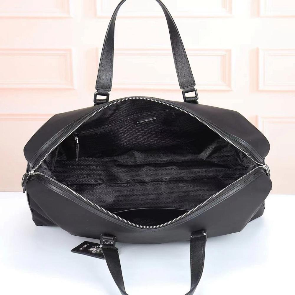 Modern Premium Travel Bag