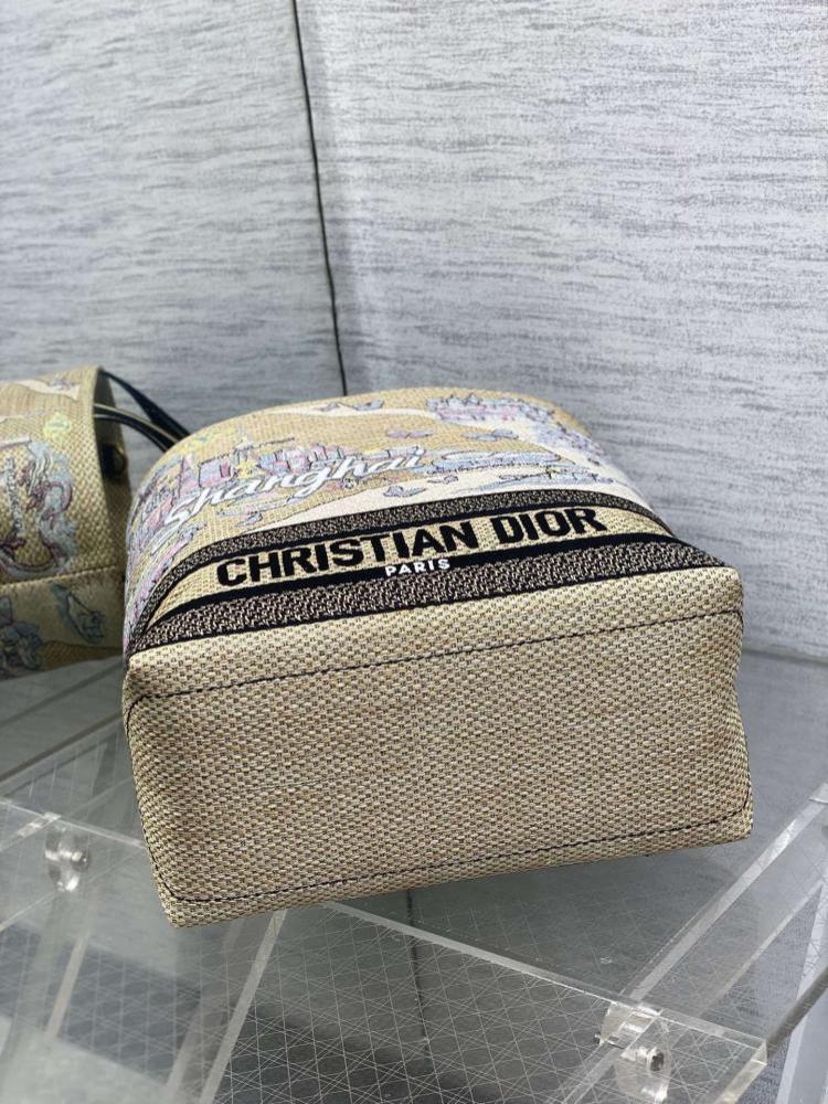 Embroidered Shoulder Bag