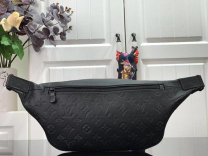 Elegant Crossbody Bag