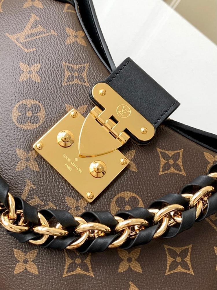 Luxury Stylish Woven Leather Shoulder Bag