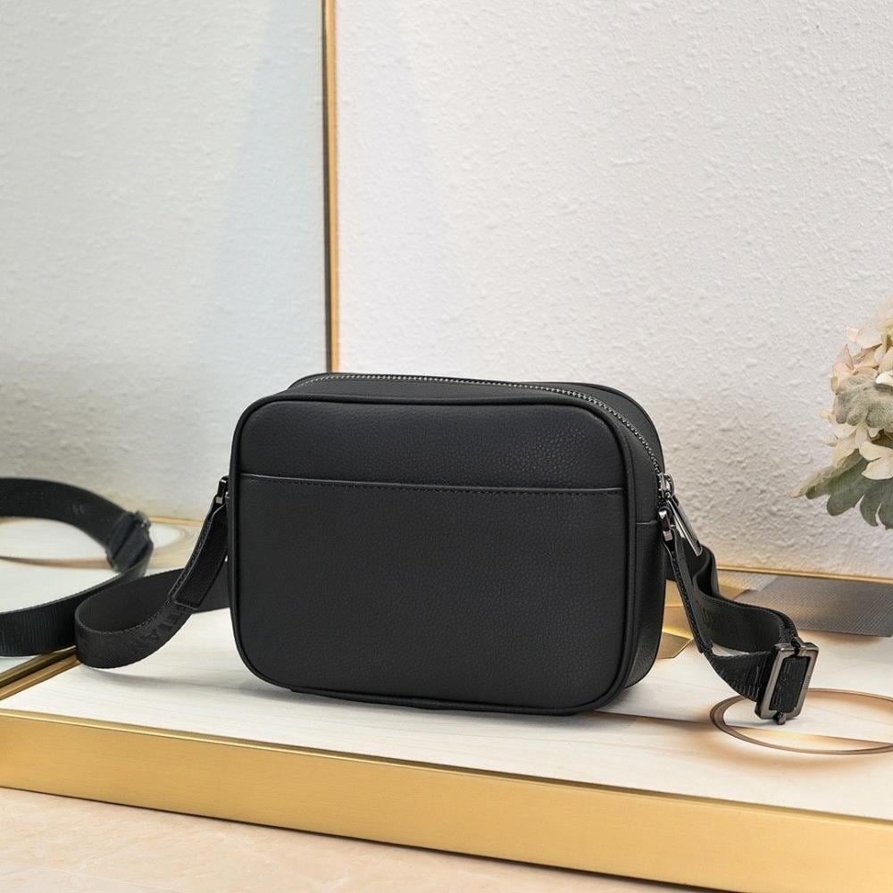 Elegant Refined Top Handle Bag