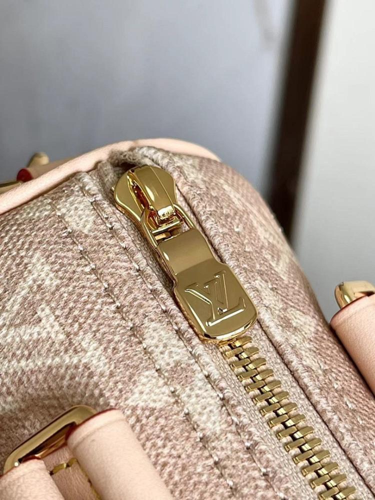 Modern Stylish Leather Shoulder Bag