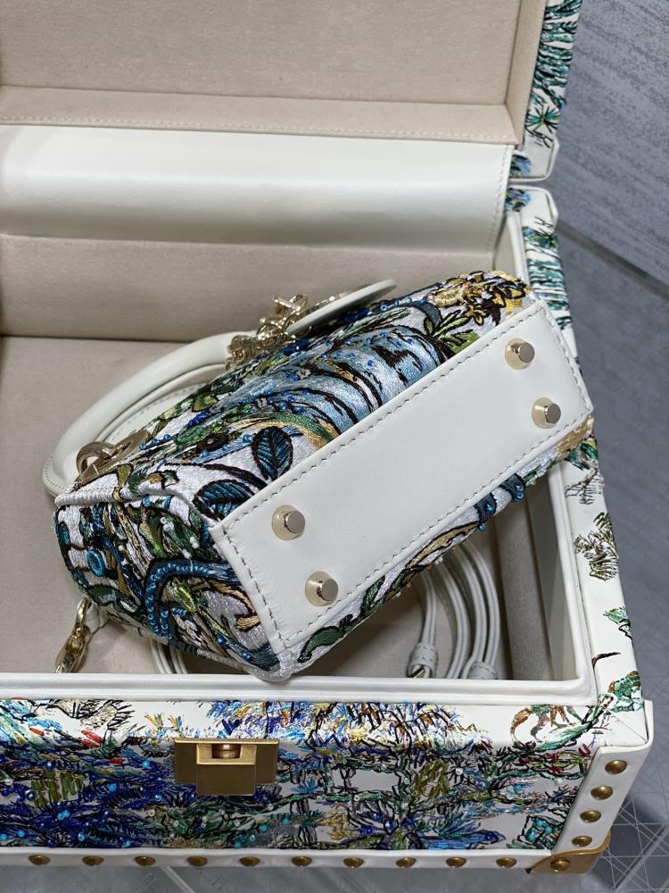 Embroidered Wallet