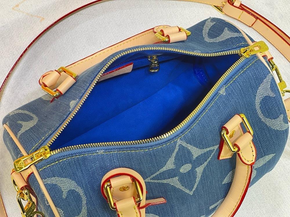 Modern Stylish Leather Top Handle Bag