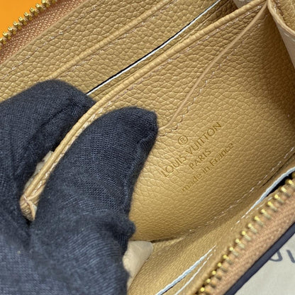 Elegant Wallet