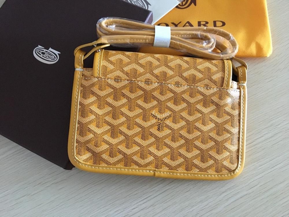 Modern Leather Crossbody Bag