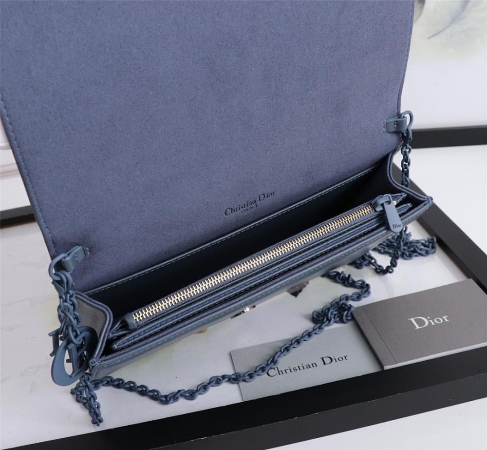 Elegant Black Calfskin Shoulder Bag – Special Edition