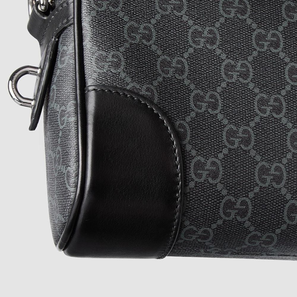 Modern Refined Shoulder Bag