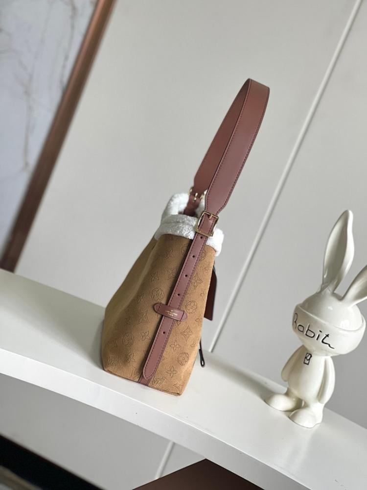 Stylish Lambskin Wallet – Special Edition