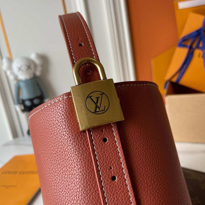 Classic Elegant Monogram Leather Bucket Bag