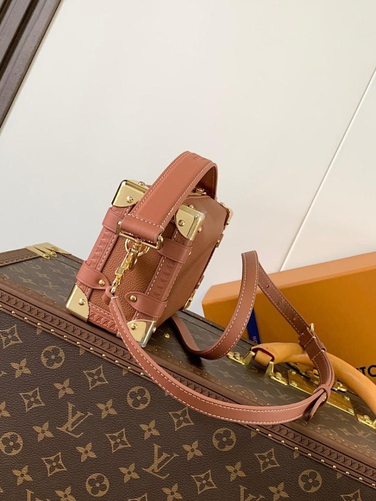 Modern Elegant Calfskin Travel Bag