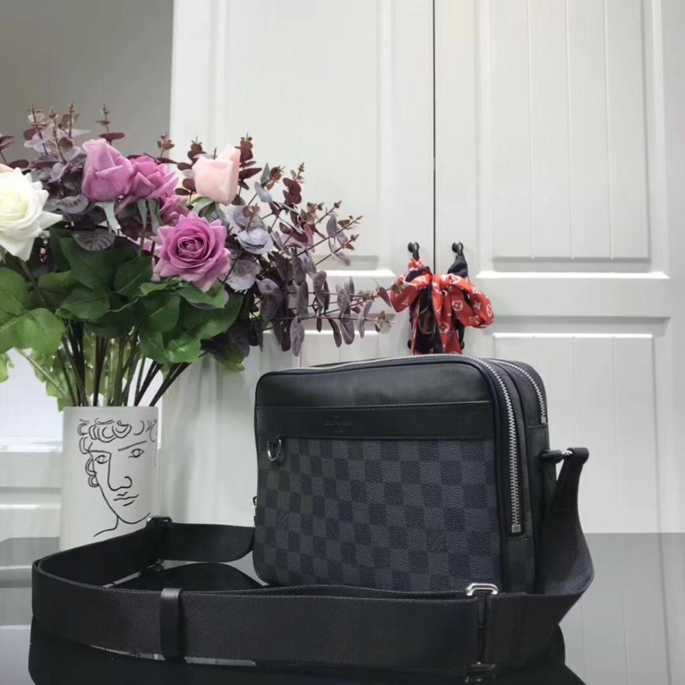 Messenger Bag