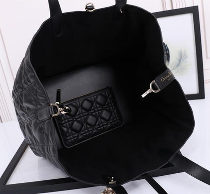 Luxury Stylish Black Calfskin Top Handle Bag – Limited Edition