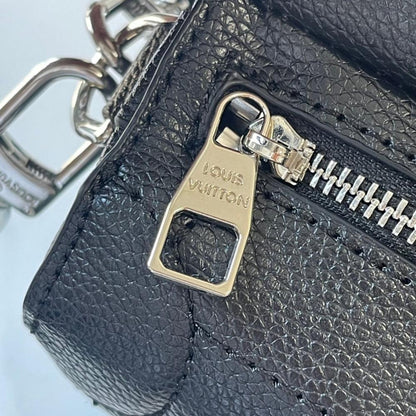 Classic Leather Shoulder Bag – Special Edition