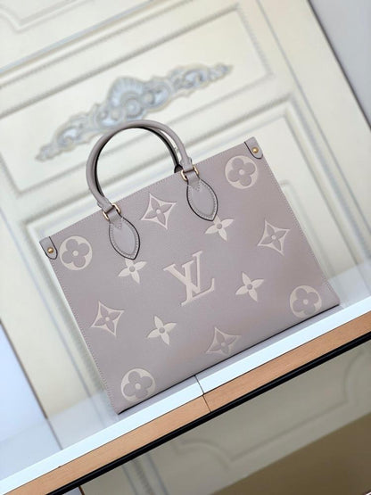 Elegant Refined Printed Leather Crossbody Bag