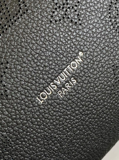 Luxury Refined Silver Leather Shoulder Bag