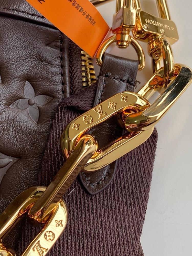 Modern Refined Gold Leather Shoulder Bag