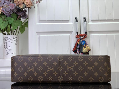 Premium Shoulder Bag