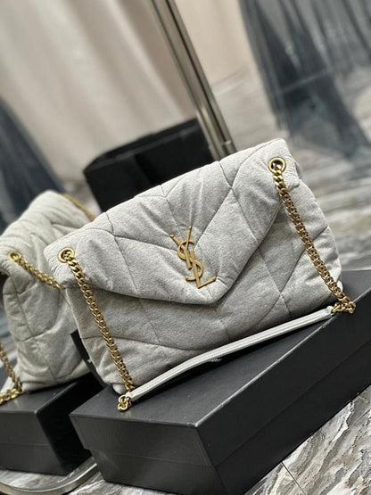 Elegant Crossbody Bag – Limited Edition