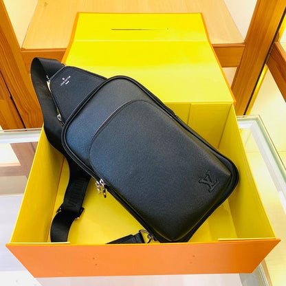 Modern Refined Leather Shoulder Bag