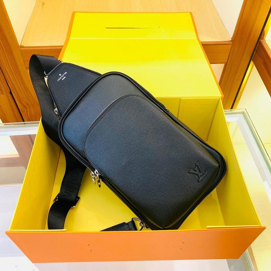 Modern Refined Leather Shoulder Bag