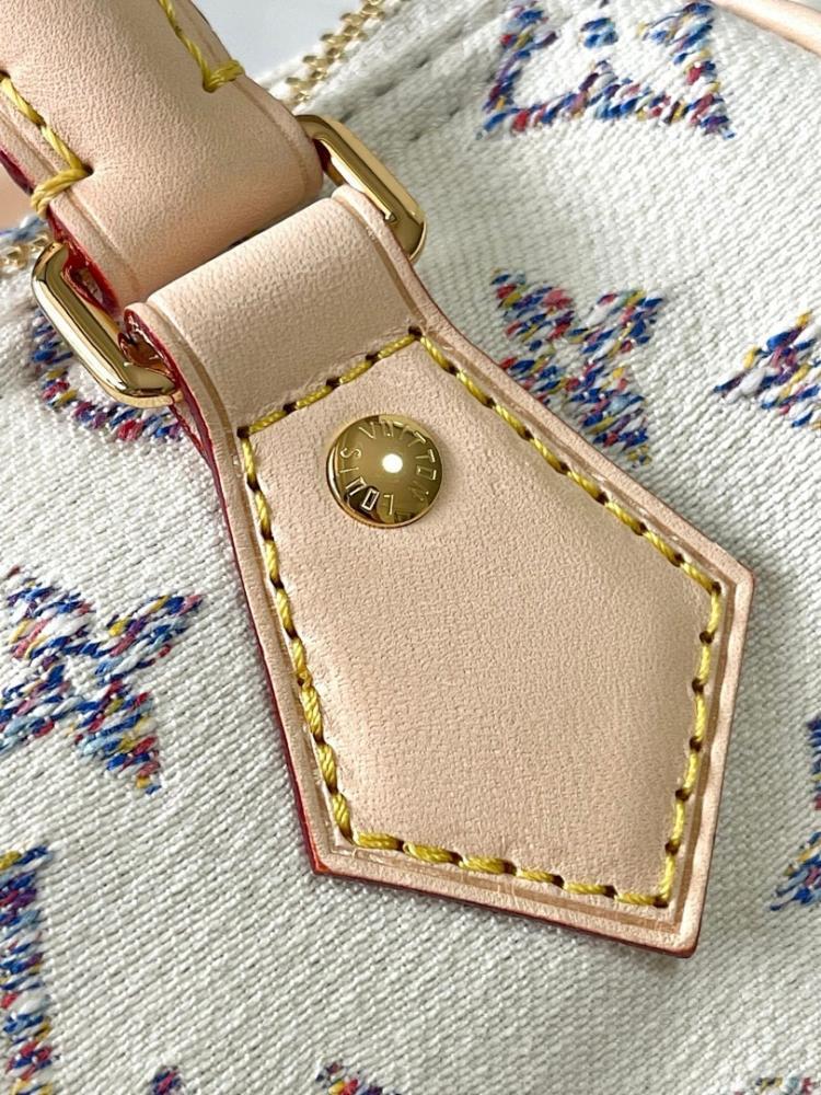 Elegant Refined Woven Jacquard Shoulder Bag